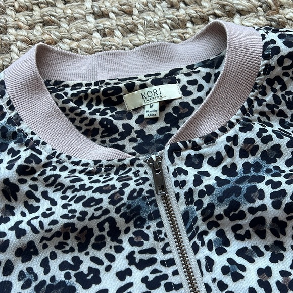 Bomber Jacket - Picture 2 of 2